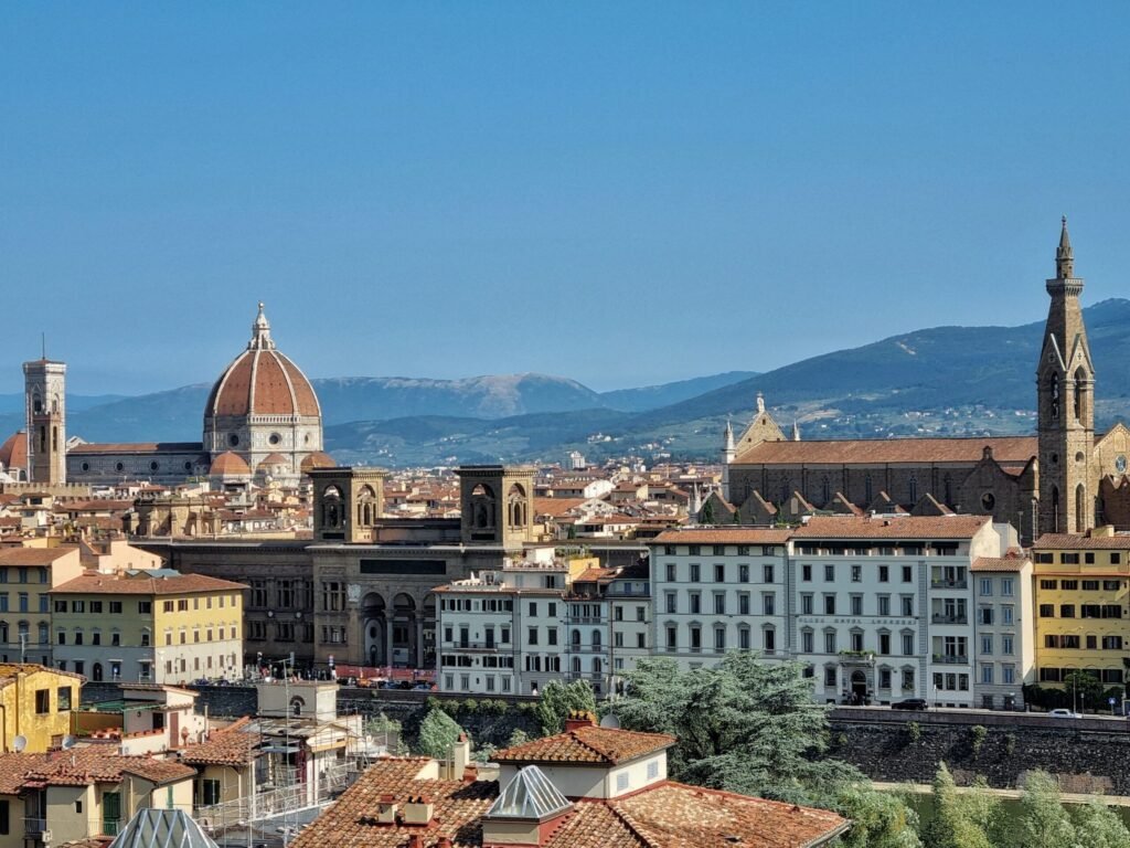 Cúpula de Brunelleschi y colinas de la Toscana