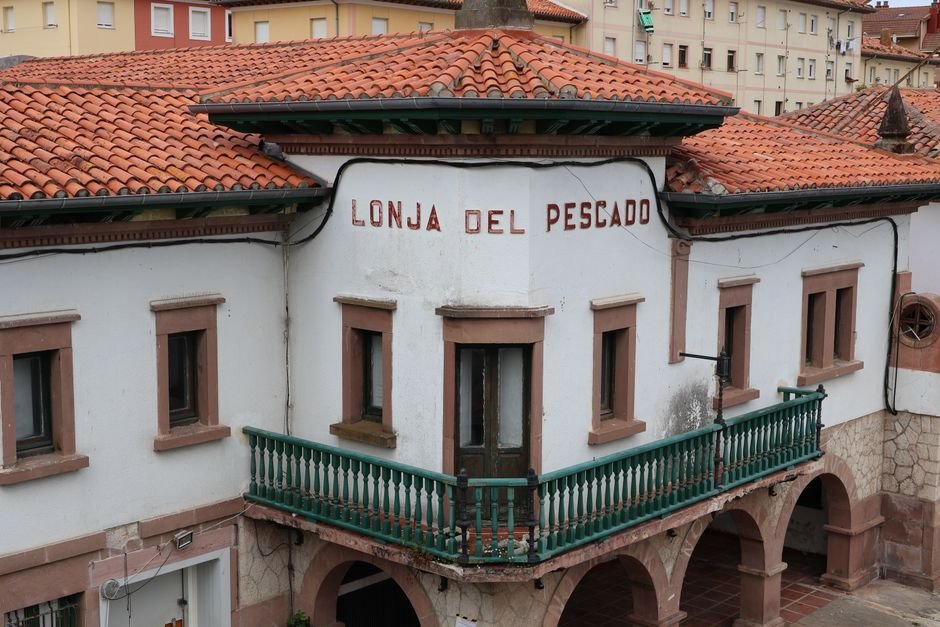 Freiduría de pescaíto frito en Cádiz