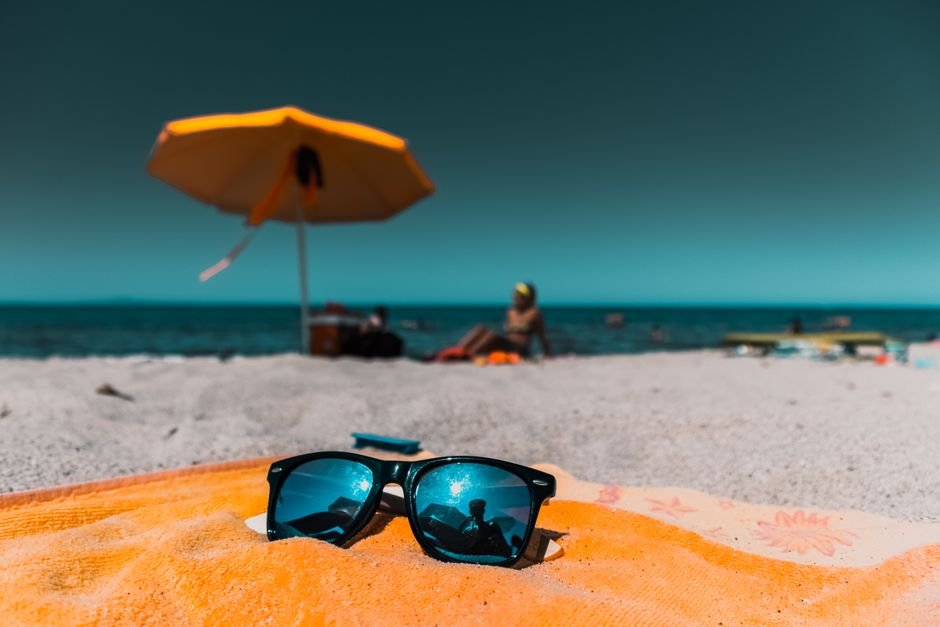 Gafas de sol imprescindibles para viajar