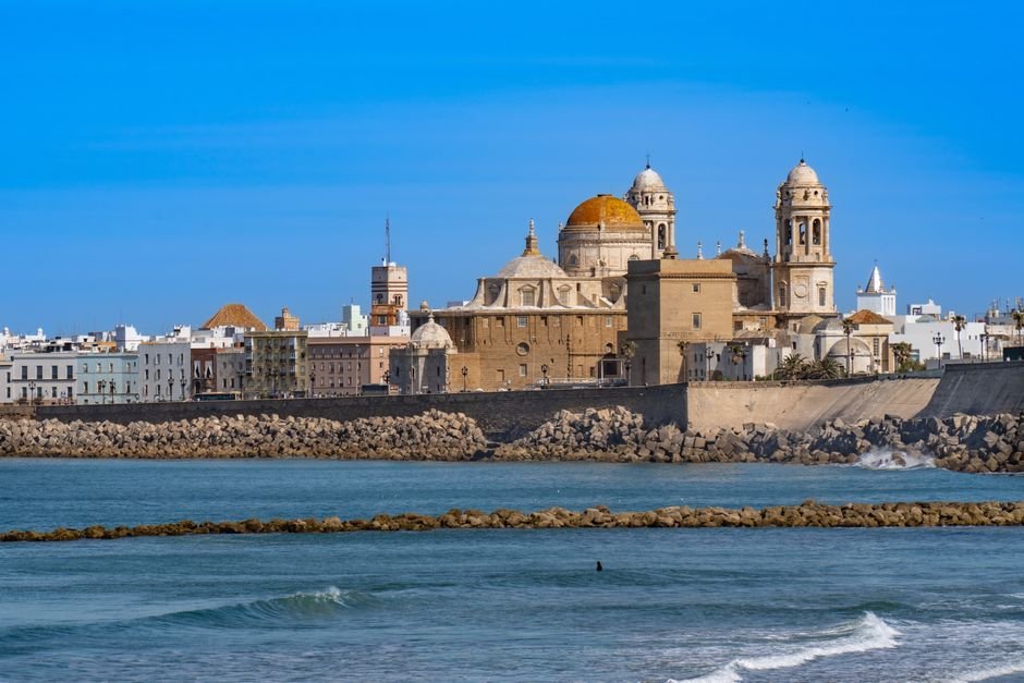Vista panorámica de la Catedral de Cádiz