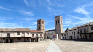 Plaza Mayor de Zamora al atardecer, corazón del tapeo zamorano