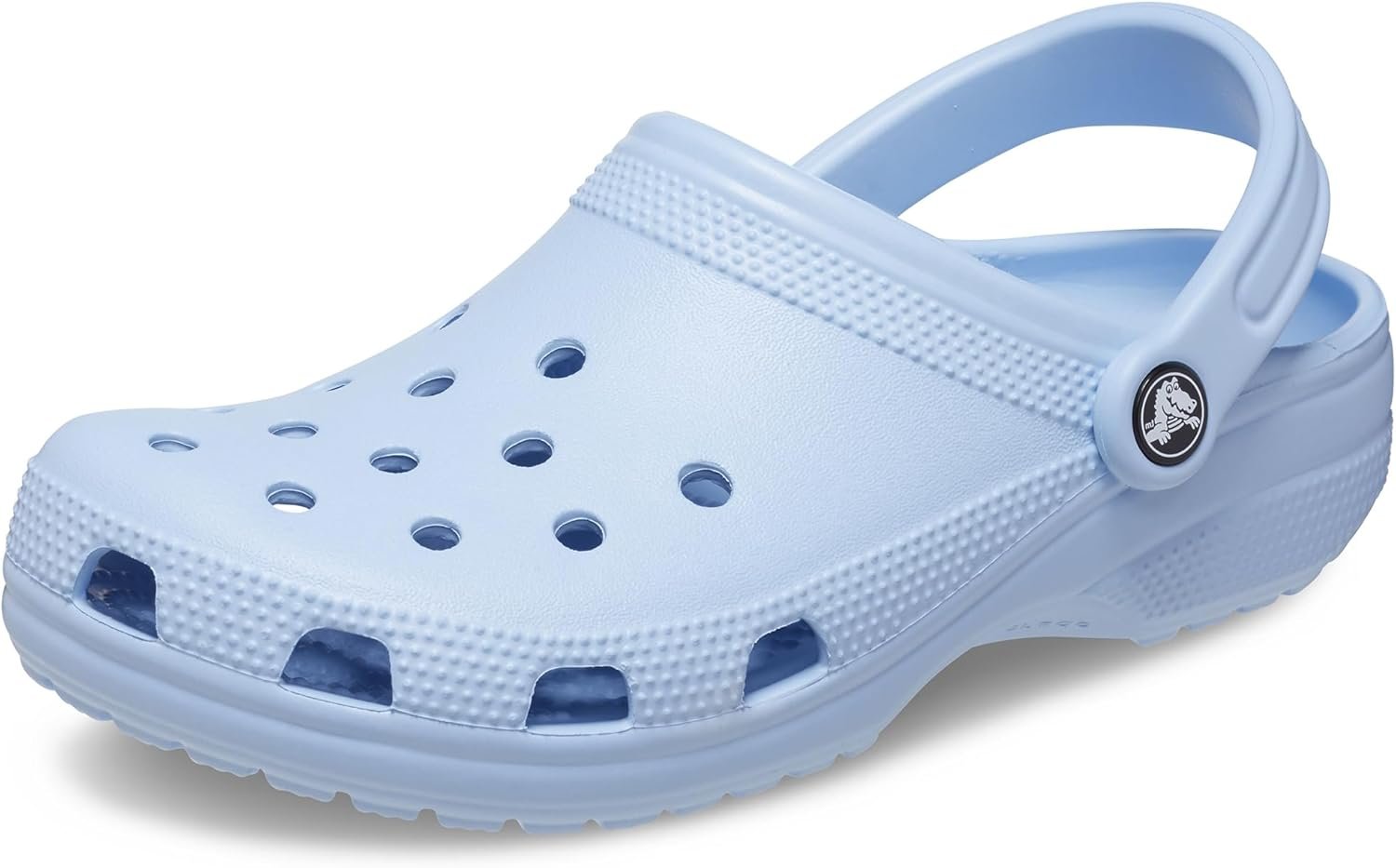 3. Crocs Classic — las que odias pero llevas