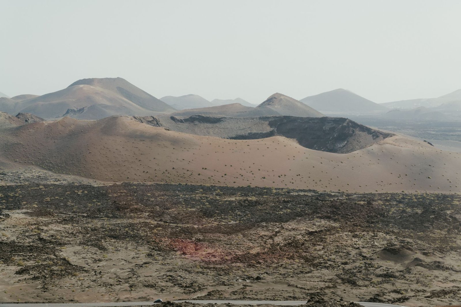 Paisaje volcánico del Parque Nacional de Timanfaya en Lanzarote