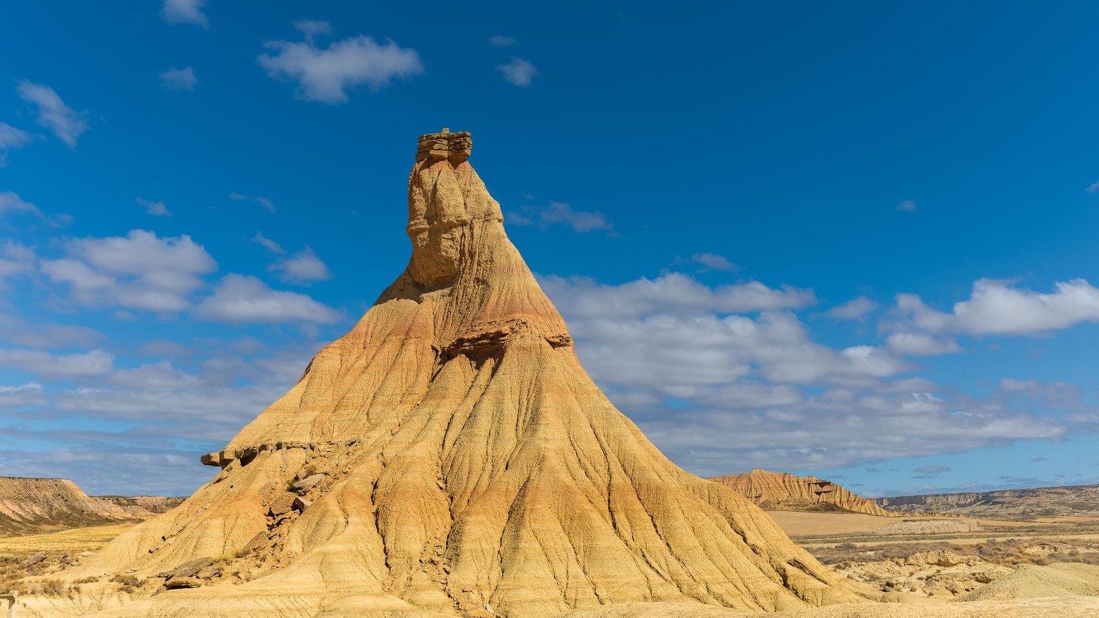 El cabezo de Castildetierra, símbolo de las Bardenas Reales