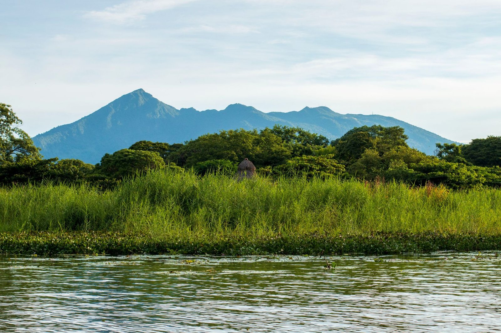 Volcán Mombacho junto al lago de Nicaragua, cerca de Granada